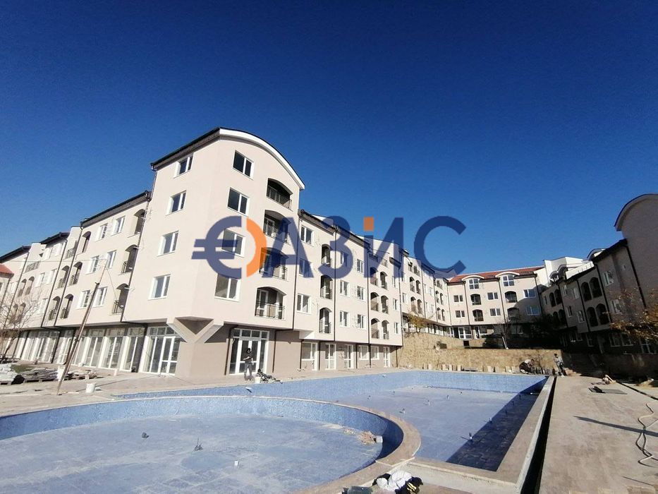 3-стаен апартамент на 4-ти етаж, Грийн Хилс, Слънчев бряг, България -