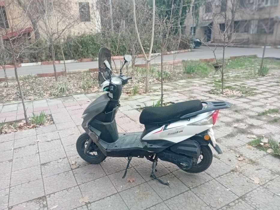 продается скутер Angel X3