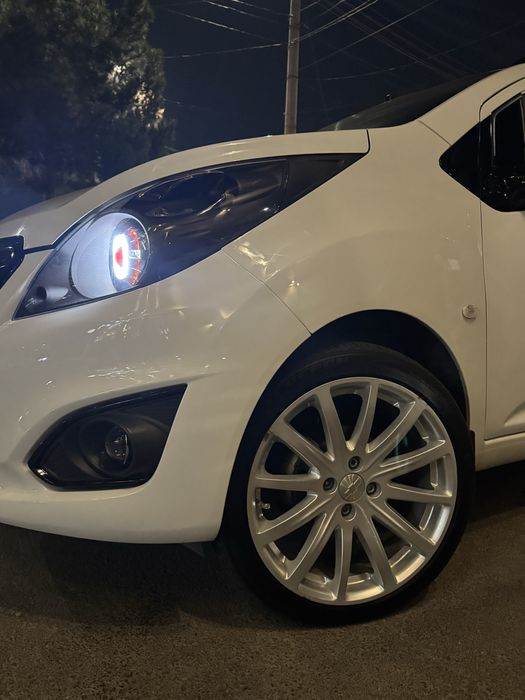 Cobalt R17 diska balon archa balon bilan