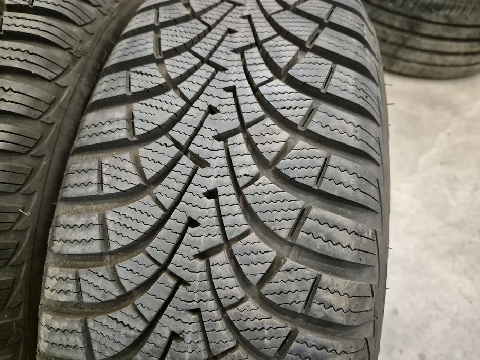 4 anvelope iarna Goodyear 205 60 16 stare foarte buna