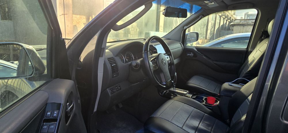 Nissan Pathfinder r51