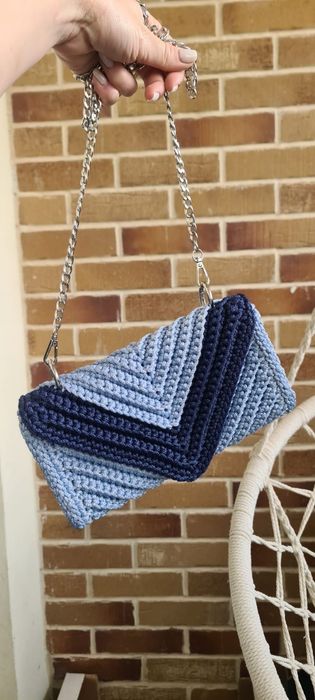 Сумки вязаные, ручная работа.
