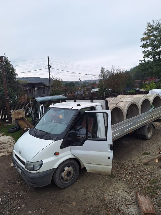 Sapam fantani  cu inele din beton.