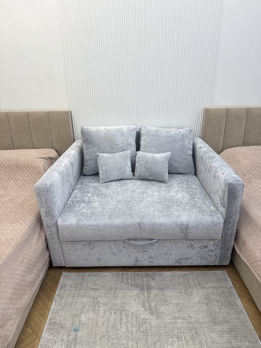 Продам новый диван