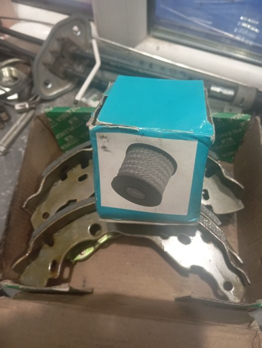 Запчасти на пежо 301