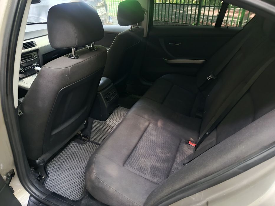 Продам автомобиль BMW 320 Е90