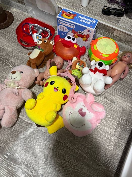 Игрушки игрушки .