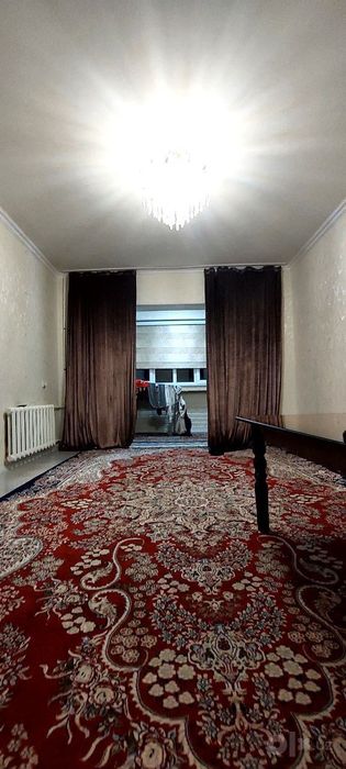 Уч хонали уй Сотилади