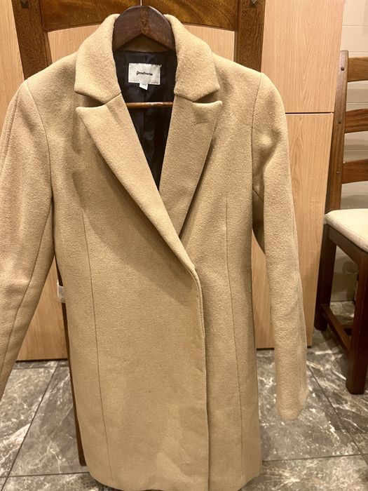 Дамско палто Stradivarius