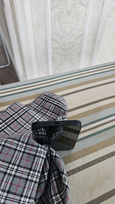 Iphone 13 128gb (темная ночь)