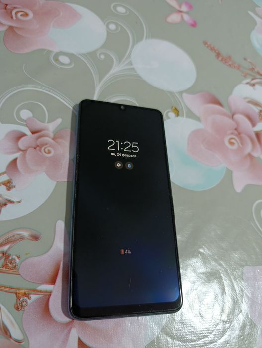 Samsung. Infinix. X16