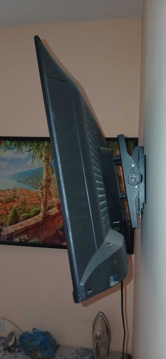 Televizor VOLTO 32 korobkasi bilan