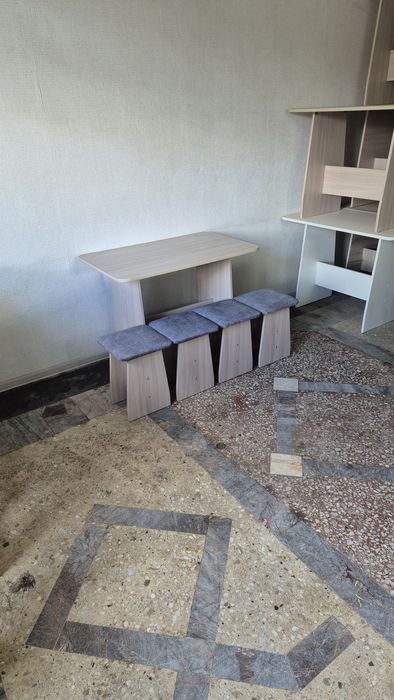 Стол с табуретками (4шт) РАСПРОДАЖА