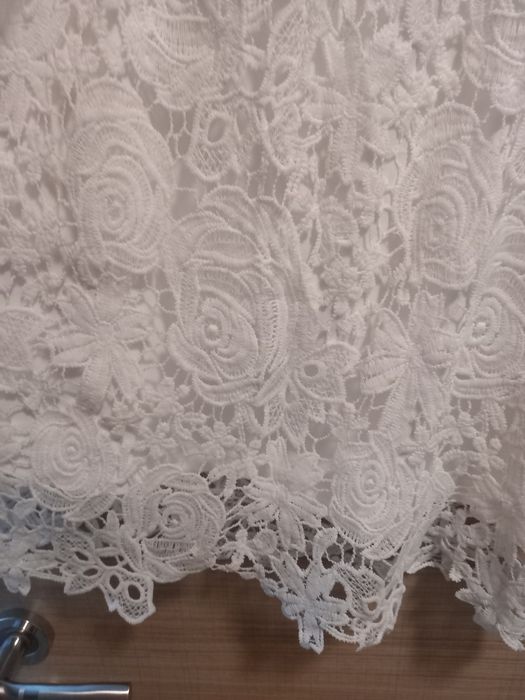 Дамски потник от дантела