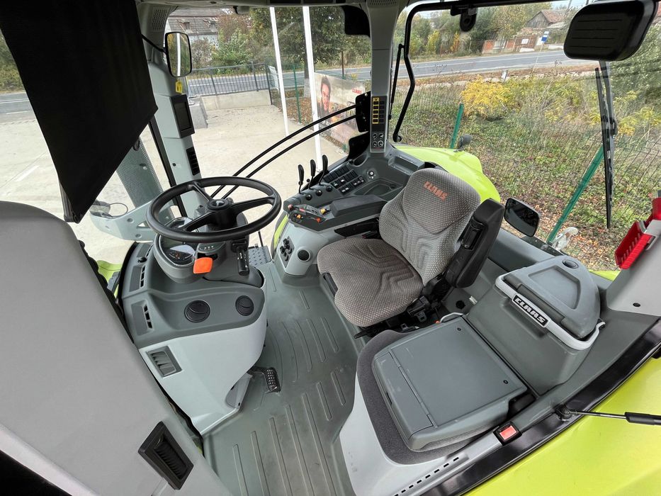 Tractor CLAAS Axion 800- PROMOTIE