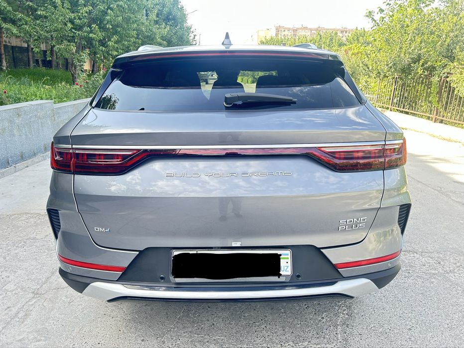 BYD Song Plus DM-I Gibrid