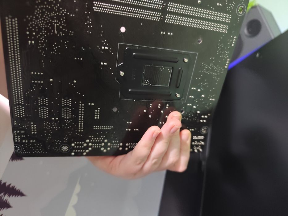 Vând kit placa de baza+ procesor + ram