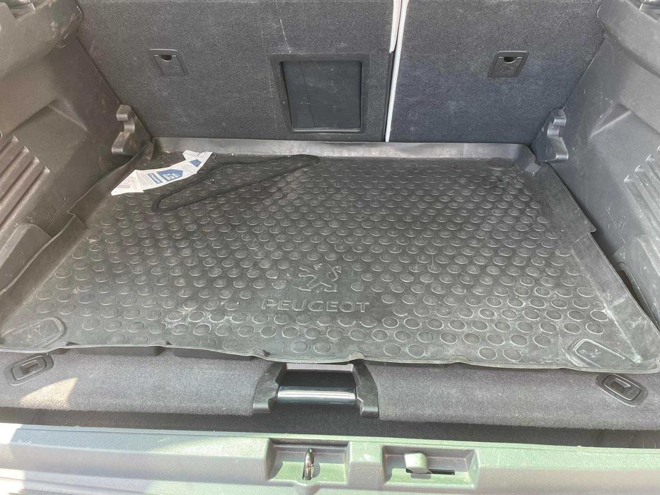 Пежо 3008 / Peugeot 3008 2.0 HDI 163к.с.