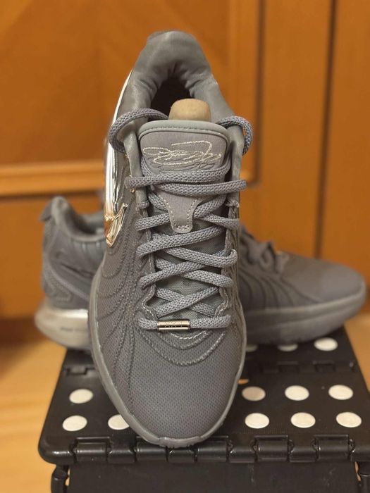 Adidași nike originali , achiziționați din reprezentanta nike