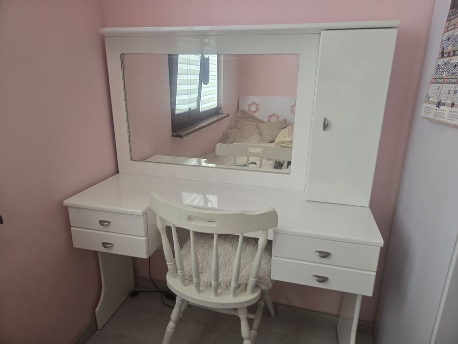 Детска тоалетка за принцеси