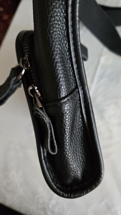 Продам фирменную Барсетку