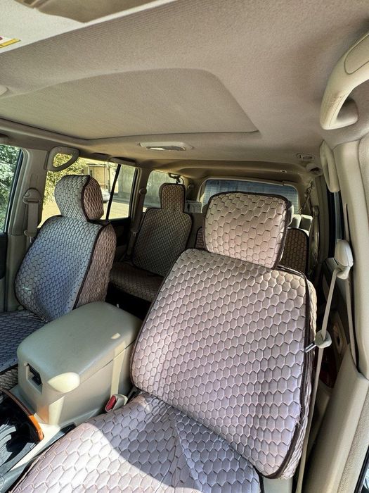 Toyota Landcrusier 100
