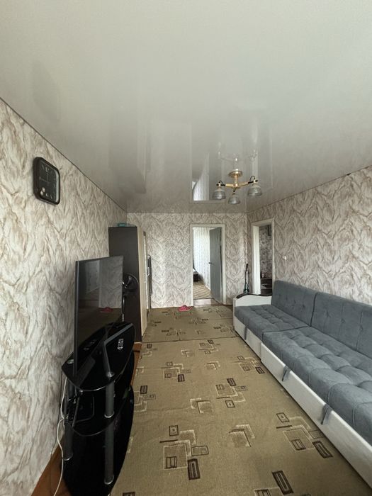 Продам 2 комнатную квартиру  в центре города, Абая 90