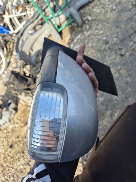 Оригинални Странични  огледала за Тоаран 2004- 2010