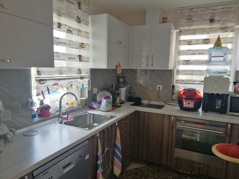 Продава се Къща в Казанлък - 450 кв.м за 624 €/кв.м - Снимка #5