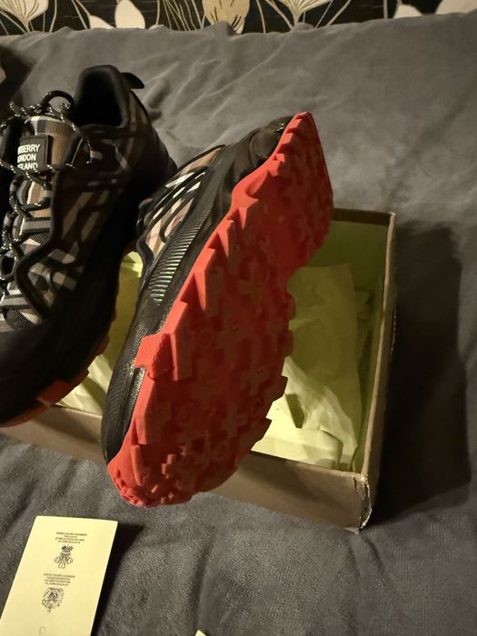 Burberry Arthur Обувки