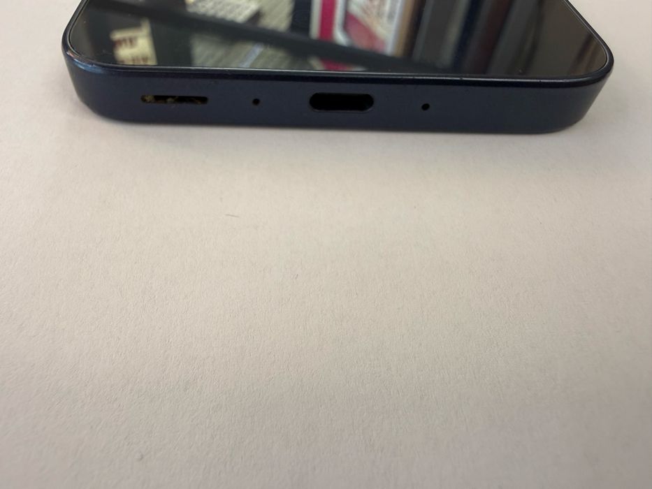 Samsung a35 6/128gb перфектен!