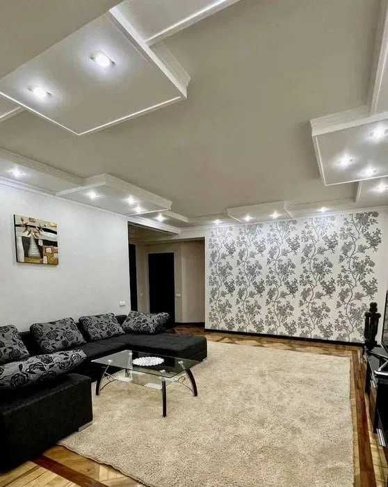 Современная квартира в престижном  Самарканд дарвоза  2/4/9 !