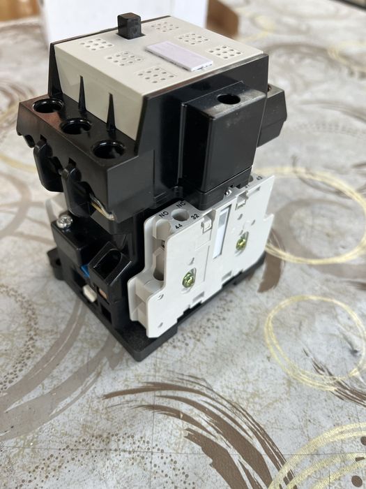 Электромагнитный пускатель