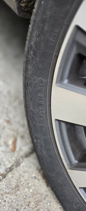 Vand Pirelli 215/50/r18 96 v