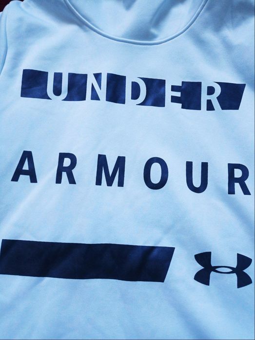 Из США Толстовка с капюшоном от Under Armour