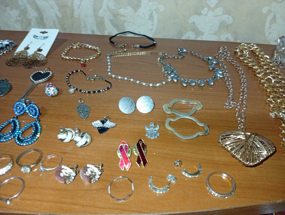 bijuteri gablonturii