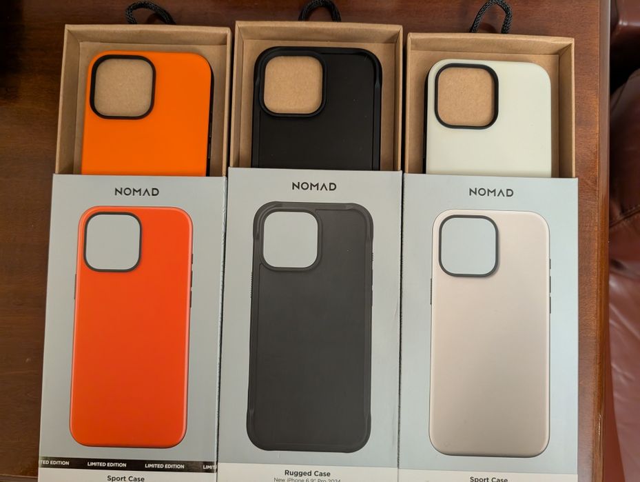 Huse Nomad pentru iPhone 16 PM, noi in cutii