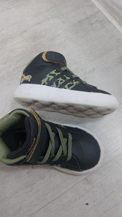 Боти/Кецове Adidas