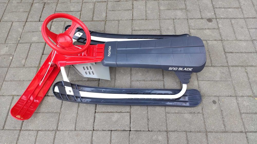 Продавам детска шейна с кормило Hamax Sno Blade
