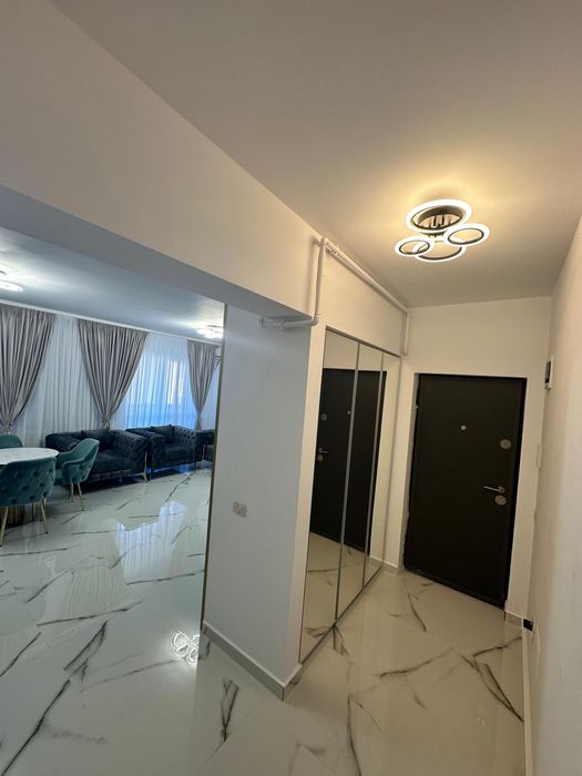 Vand apartament  3 camere !!!