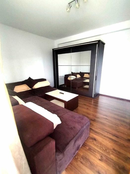 Apartament 2 camere decomandat de inchiriat