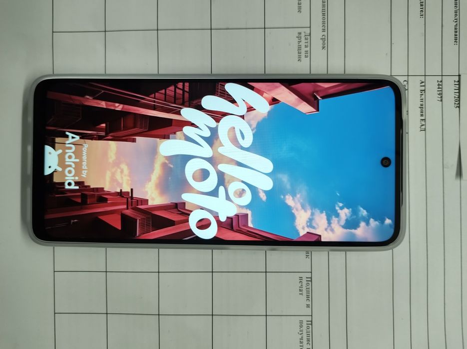 Чисто нов! Моторола moto g 05 - С гаранция