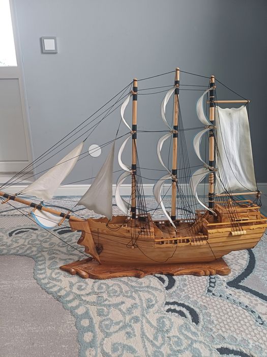 кораблик деревянные