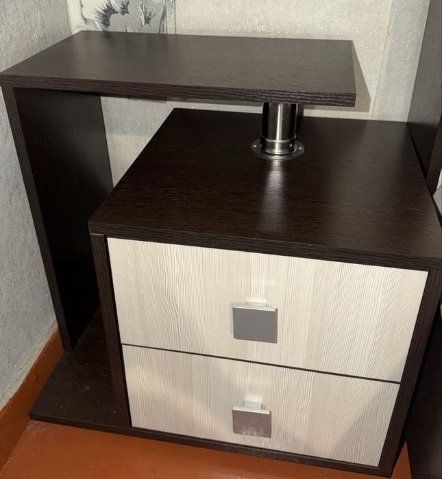 Прикроватные тумбы 2 шт