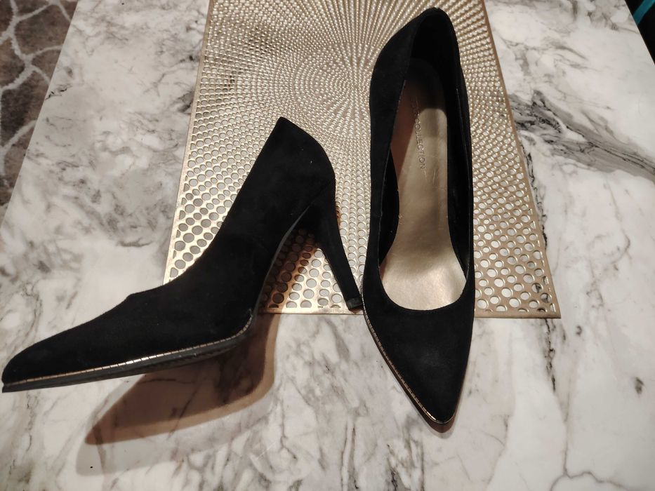 Vând stiletto ca noi/detalii aurii/pret redus