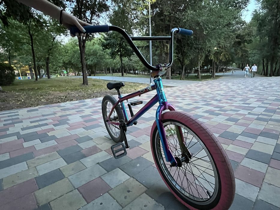 продам бмх срочно