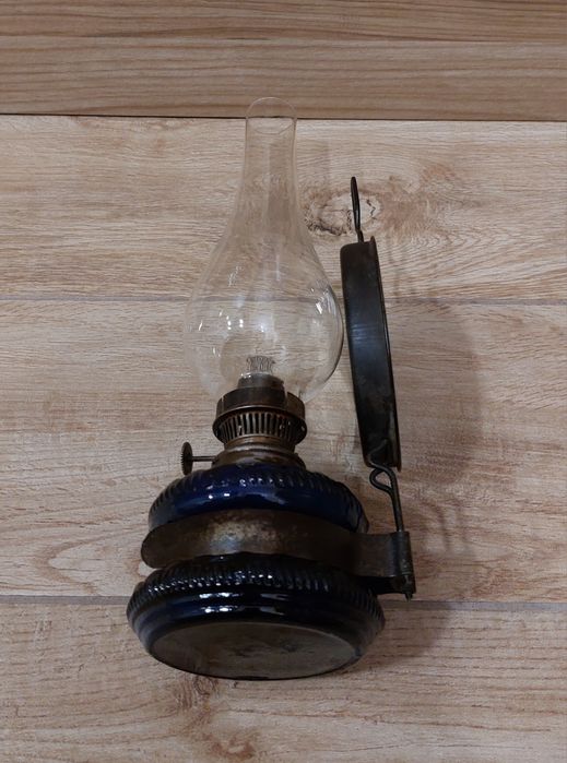 Газов фенер DITMAR BRUNNER Австрия, син цвят на стъклото.