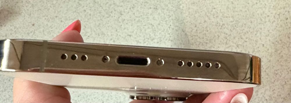 iPhone 14 pro gold