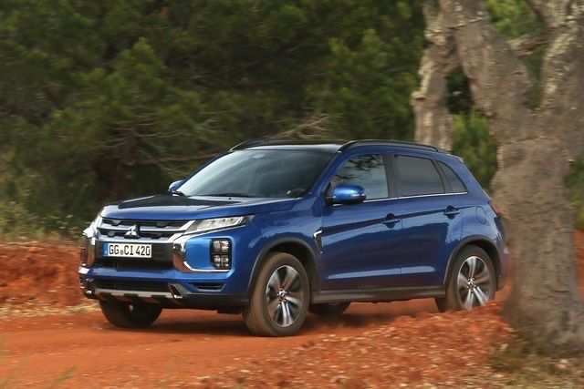 Митсубиши ASX Mitsubishi ASX 2012 година дизел бензин На части!!