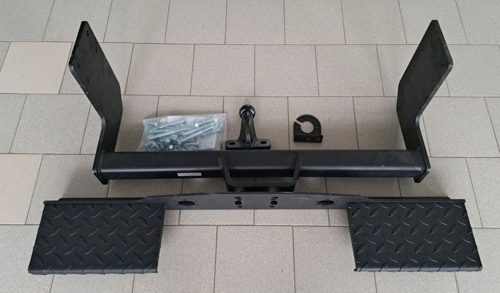 Carlig Remorcare Sprinter 2006  2026 Pentru Bară Spate Cu Treaptă  NOI